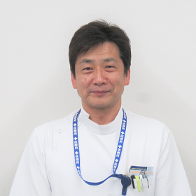 写真 薬剤部長 斎藤和悦